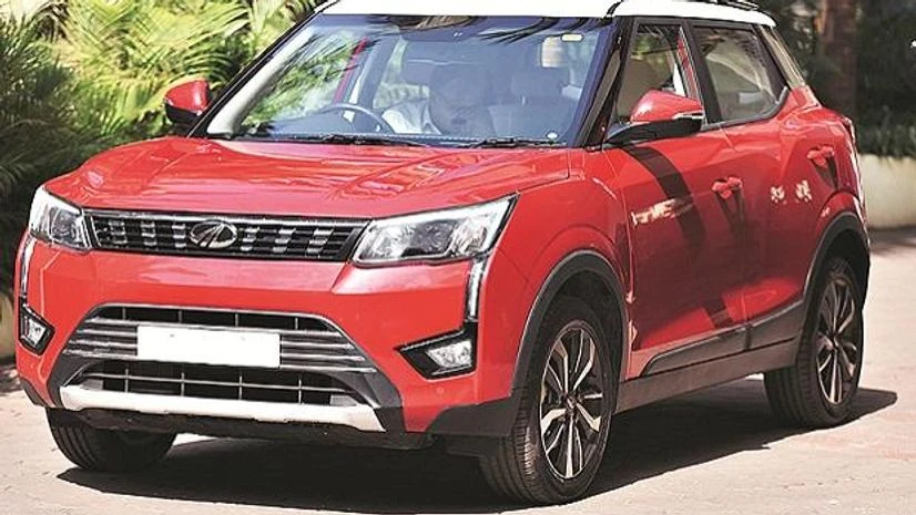 Mahindra XUV300 Mahindra XUV300