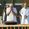 Narendra Modi, Amit Shah pays tribute to BJP veteran late Atal Bihari Vajpayee at Sadaiv Atal Samadhi, before being sworn in as PM for the second consecutive term. Photo: PTI