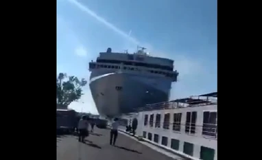 Cruise ship crashes into tourist boat in Venice, two injured Cruise ship crashing into a dock | Credits: EHA news
