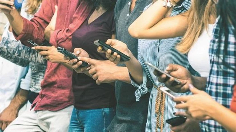 DISCONNECTED A study by Ericsson points out that as much as 60 per cent of mobile consumers in India on smart phones in metros are facing congestion DISCONNECTED A study by Ericsson points out that as much as 60 per cent of mobile consumers in India on smart phones in metros are facing congestion