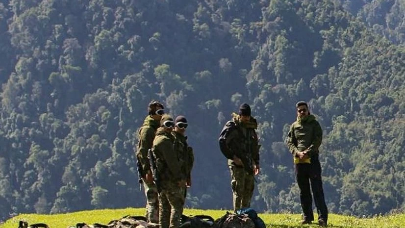 AN-32 aircraft, AN-32 aircraft wreckage, AN-32 Rescue team members in search for the missing AN-32 aircraft . Photo: PTI