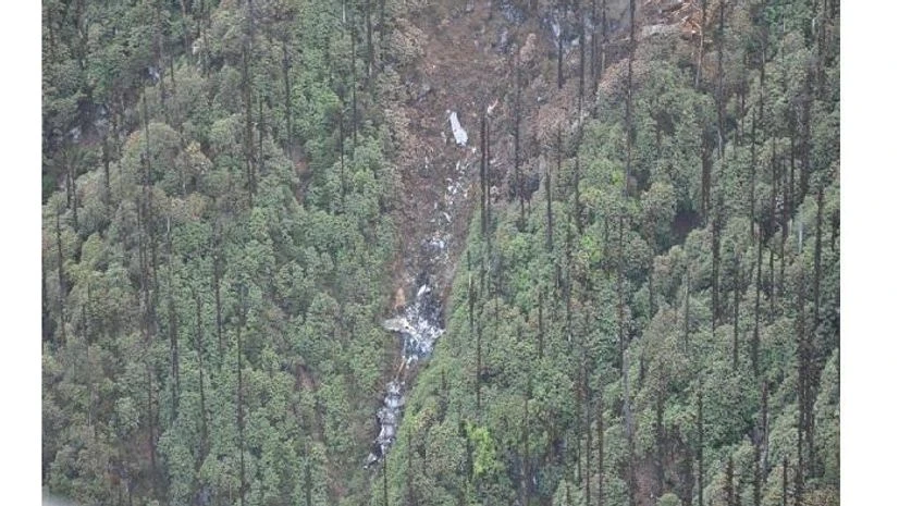 AN-32 wreckage AN-32 wreckage