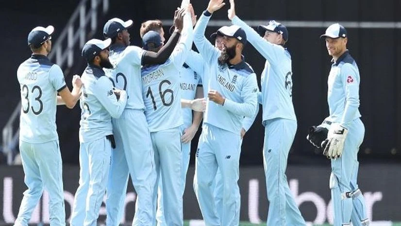 England's cricketers celebrate the dismissal of Sri Lanka's Kusal Perera England's cricketers celebrate the dismissal of Sri Lanka's Kusal Perera