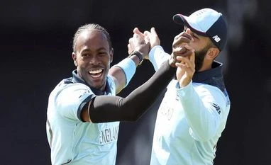 World Cup-winner Jofra Archer named in England's 14-member Ashes 2019 squad England's Jofra Archer, left, celebrates with a teammate the dismissal of Sri Lanka's captain Dimuth Karunaratne