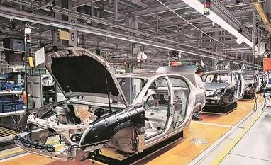 Automakers should cut royalty payments to foreign parent firms: Official Automakers run into collision with Centre's electric vehicle plan