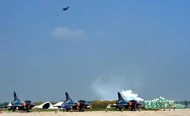 20 years of Kargil war: IAF recreates Tiger Hill attack at Gwalior air base Gwalior Air Base