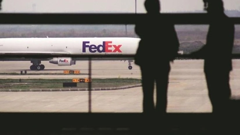 China considers blacklisting FedEx after Huawei delivery errors China considers blacklisting FedEx after Huawei delivery errors