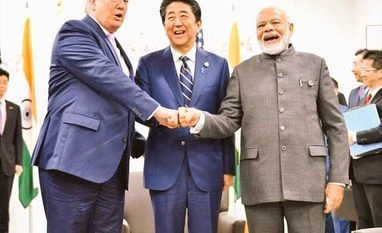 G20: Modi, Trump discuss 5G, trade, Iran; leave out S-400 deal from talks modi abe trump, narendra modi, donald trump, shinzo abe