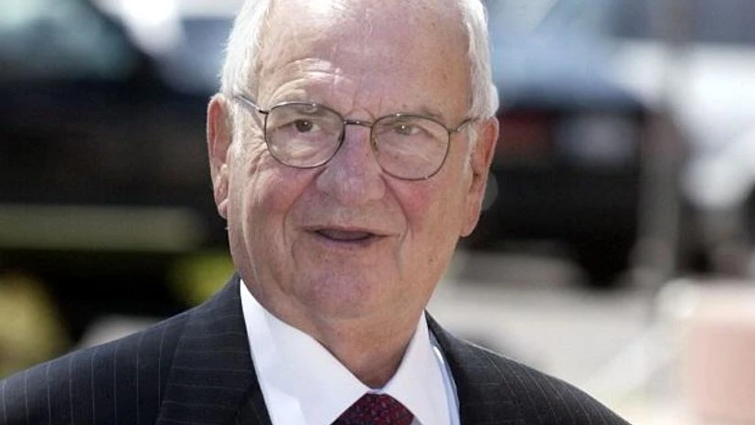 Lee Iacocca, the U.S. auto executive and television pitchman whose feel for consumers' changing tastes helped produce the Ford Mustang and the Chrysler minivan | Photo: Reuters Lee Iacocca, the U.S. auto executive and television pitchman whose feel for consumers' changing tastes helped produce the Ford Mustang and the Chrysler minivan | Photo: Reuters