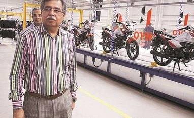 Hero MotoCorp reports 18% drop in October sales to 5,99,248 units Hero MotoCorp Chairman Pawan Munjal
