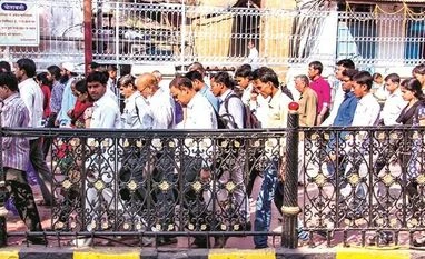 Increase in retirement age could be considered, says Economic Survey population, men and women