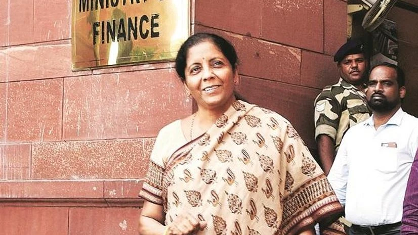 Budget: Fiscal deficit under control, courtesy healthy non-tax revenues Budget: Fiscal deficit under control, courtesy healthy non-tax revenues