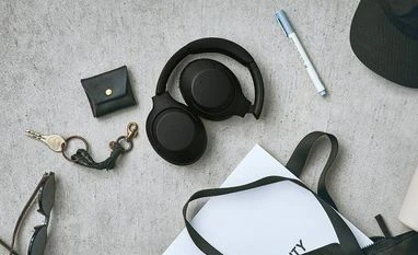 Sony WH-XB900N review: Headphones that scales a spectacular new low in bass Sony WH-XB900N