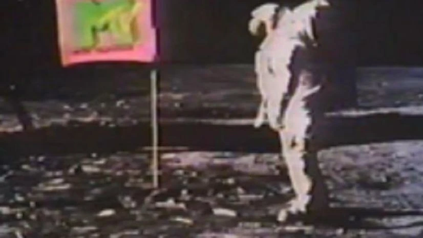 The first images shown on MTV were a montage of the Apollo 11 moon landing The first images shown on MTV were a montage of the Apollo 11 moon landing