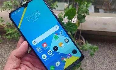 Realme 3i: Affordable smartphone with smudge free design, good performance Realme 3i