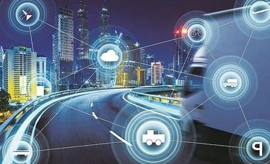 How technology is being used to make truck fleet management more efficient How technology is being used to make truck fleet management more efficient