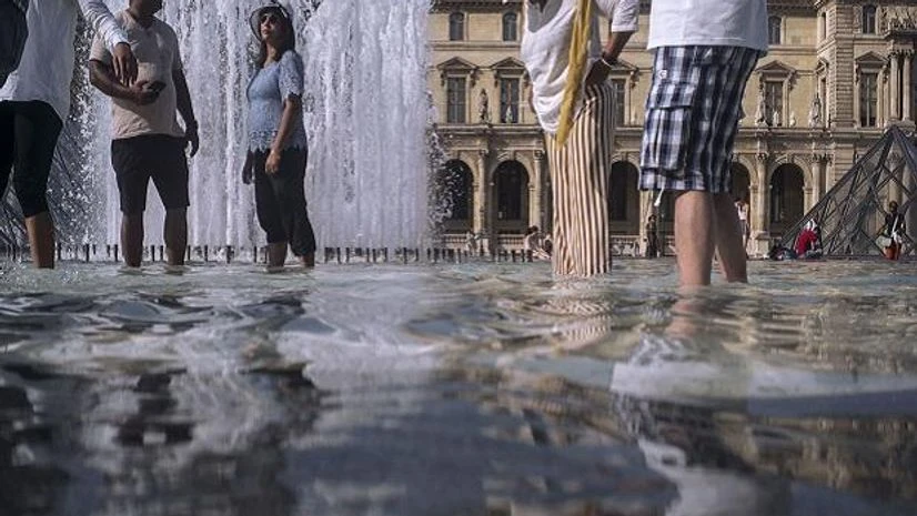 Paris, France Paris heatwave