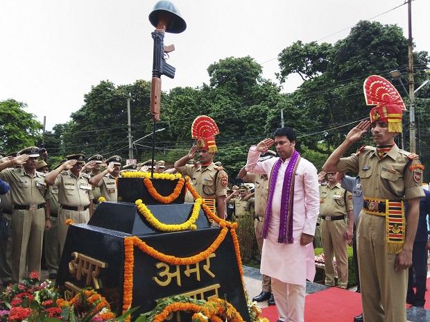 Tripura Chief Minister Biplab Deb pays tribute to martyrs on Kargil Vijay Diwas, in Agartala Tripura Chief Minister Biplab Deb pays tribute to martyrs on Kargil Vijay Diwas, in Agartala