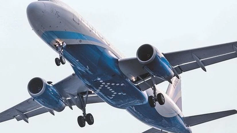 Bengaluru-bound IndiGo plane forced to return to Mumbai on mid-air trouble Bengaluru-bound IndiGo plane forced to return to Mumbai on mid-air trouble