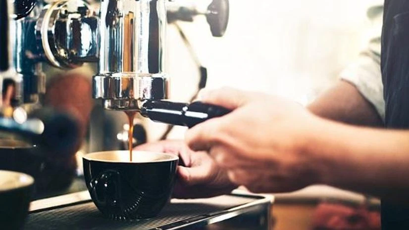 Emergence & economy of coffee shops in India Emergence & economy of coffee shops in India