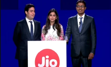 RIL jumps 12% post AGM; sees biggest single-day gain in 10 years RIL-AGM