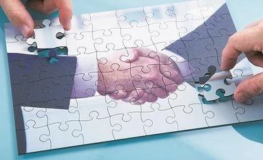 SMC signs MoUs with Praja Foundation and Azim Premji Foundation mergers, firms, deal, companies, pact, agreement