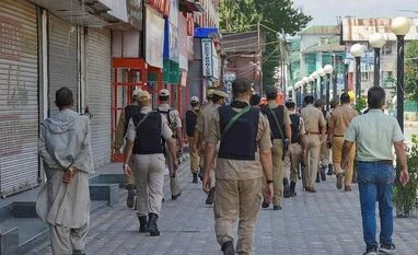 Kashmir admin shifts 34 political prisoners to MLA hostel as winter begins kashmir
