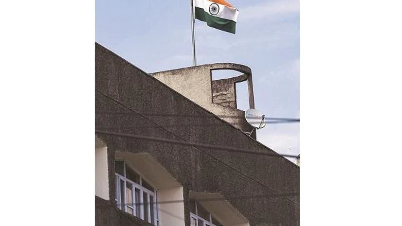 Under special status granted to J&K by Article 370 of the Constitution, the region had been permitted to fly its own flag Under special status granted to J&K by Article 370 of the Constitution, the region had been permitted to fly its own flag