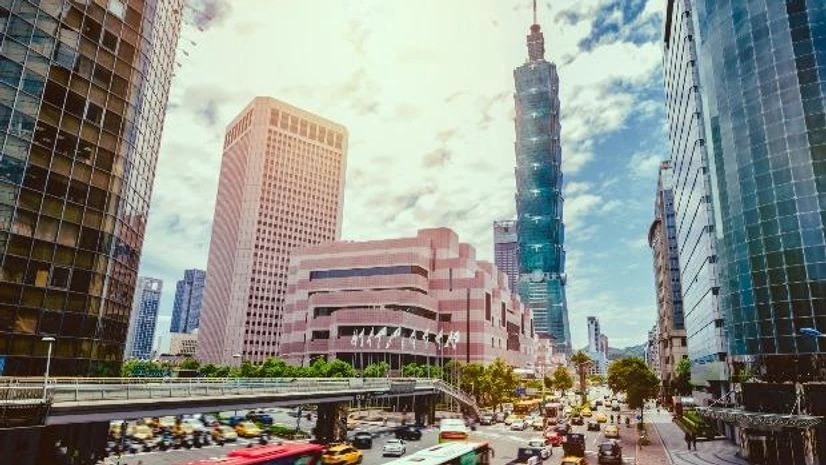 Chinese jets intrude Taiwan's airspace as Beijing protests rare top US official's visit to Taipei Taipei 101 Tower and World Trade Center in Xinyi District ~ Beautiful scenery of Taipei Downtown at rush hour
