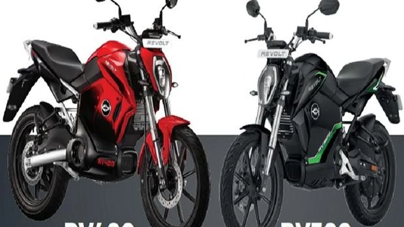 Revolt Intellicorp RV 400, RV300 Revolt Intellicorp RV 400, RV300