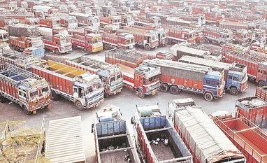 Commercial vehicle makers to incur Rs 6,000 cr net loss this fiscal: Report Used commercial vehicle sales see uptick amid auto sector slowdown