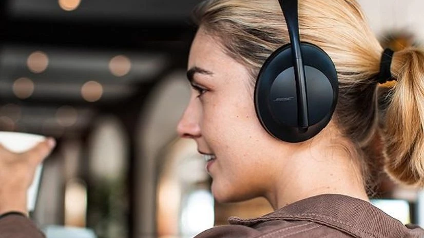 Bose headphone 700 black Bose headphone 700 black