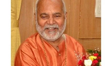 Rape accused ex- BJP MP Chinmayanand arrested, taken for medical check-up Former Union Minister Chinamayanand