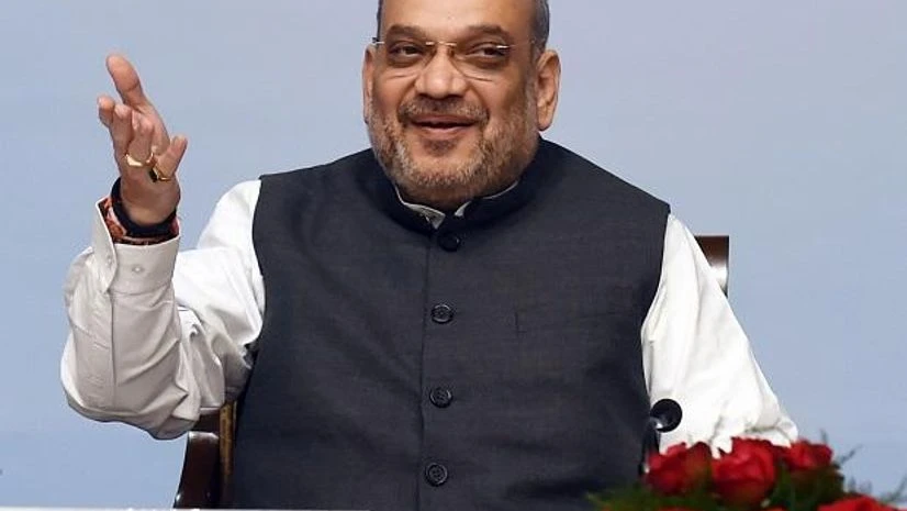 New Delhi: Union Home Minister Amit Shah gestures as he speaks during a meeting with probationers of the 2018 batch of Indian Police Service (IPS) at Maharashtra Sadan, in New Delhi, Monday, Oct. 7, 2019. (PTI Photo/Shahbaz Khan)( New Delhi: Union Home Minister Amit Shah gestures as he speaks during a meeting with probationers of the 2018 batch of Indian Police Service (IPS) at Maharashtra Sadan, in New Delhi, Monday, Oct. 7, 2019. (PTI Photo/Shahbaz Khan)(