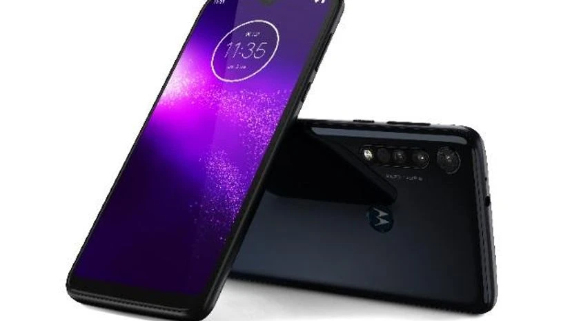 Motorola One Macro Motorola One Macro