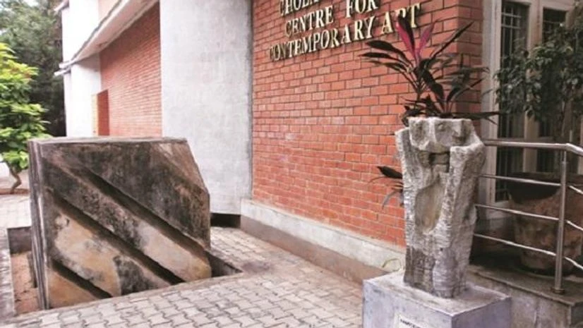 Cholamandal Artists’ Village is a remarkable commune that was set up in 1966 Cholamandal Artists’ Village is a remarkable commune that was set up in 1966