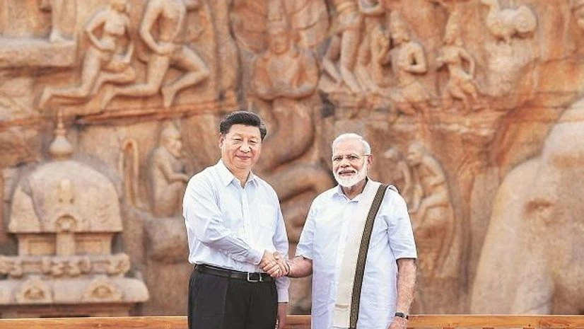 Prime Minister Narendra Modi with Chinese President Xi Jinping during their informal summit in Mamallapuram, Tamil Nadu, on Friday. Photo: PTI Prime Minister Narendra Modi with Chinese President Xi Jinping during their informal summit in Mamallapuram, Tamil Nadu, on Friday. Photo: PTI