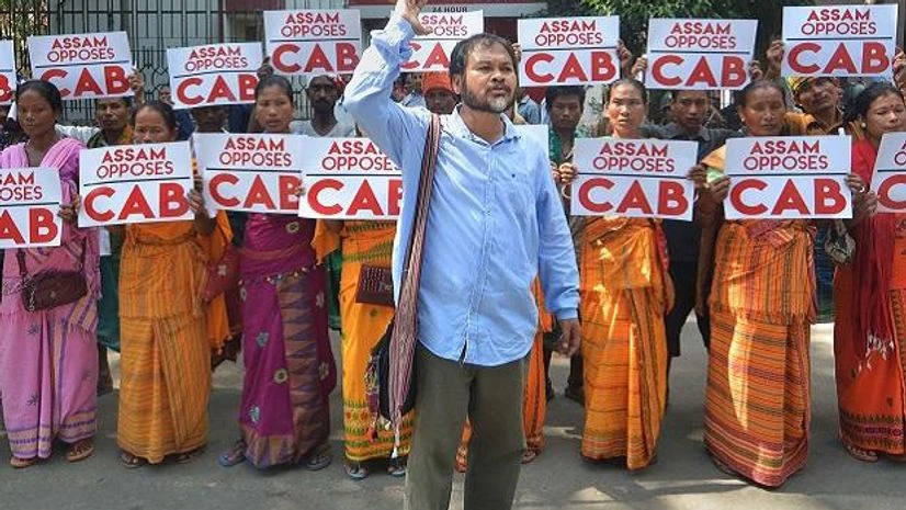Guwahati: Krishak Mukti Sangram Samiti Adviser Akhil Gogoi with KMSS members protest against the proposed Citizenship Amendment Bill 2016 in Assam, in Guwahati, Friday, Oct. 11, 2019. (PTI Photo) ( Guwahati: Krishak Mukti Sangram Samiti Adviser Akhil Gogoi with KMSS members protest against the proposed Citizenship Amendment Bill 2016 in Assam, in Guwahati, Friday, Oct. 11, 2019. (PTI Photo) (