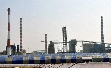 Amid layoff reports, workers' unions to hold Tata Steel to its job pact Tata Steel