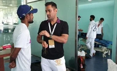 Jharkhand spinner Nadeem calls it quits, wants to play in foregn leagues MS Dhoni, Shahbaz Nadeem