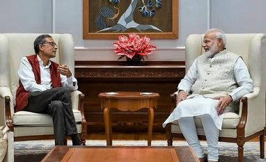 Abhijit Banerjee refuses to comment on govt, says Modi joked about media PM Modi, Abhijit Banerjee