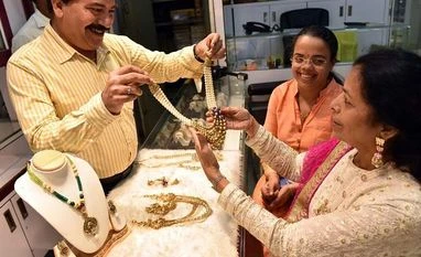 Facility centres for jewellery sector to help workers improve quality: Govt People purchasing Gold Jewellery at UTZ Jewellery Shop. Photo: Kamlesh Pednekar