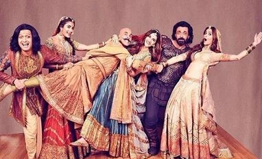 Akshay Kumar-starrer 'Housefull 4' rakes in Rs 53 crore in first three days Housefull 4 movei collection