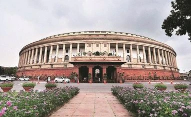 Pomp and show of India's political leaders are no less than that of Mughals parliament