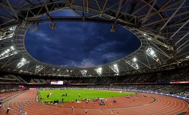 Paralympics fans learn necessary step to support visually-impaired athletes Paralympics