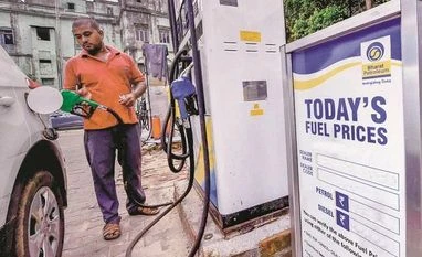 BPCL extends rally on reports of Rosneft's interest; surges 13% in 3 days Bharat Petroleum, BPCL