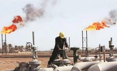 Oil prices slide for second straight day as US-China tariff deadline looms oil, oil companies