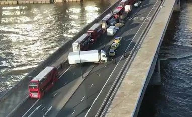 London attacker, a convicted terrorist released in 2018; prompts criticism london attack