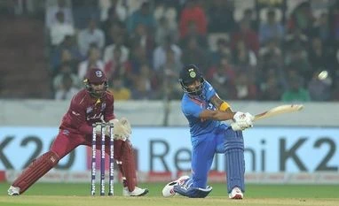 K L Rahul completes 1,000 T20I runs, becomes joint third-fastest to do so KL Rahul