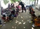 Steel utensil, poor, feeding, food, There are around 26 teams from all over India who have set up similar banks to serve the general public